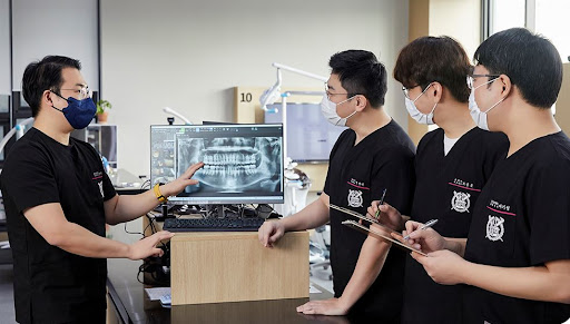 불당치과, 불당본점 서울비디치과의원에서 천안 치아교정과 소아치과 동시 진료
